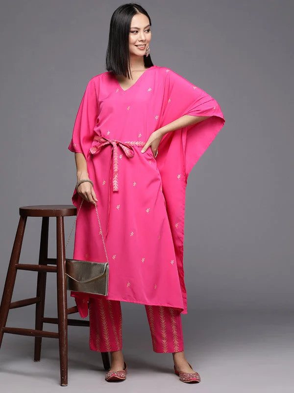 Women's Floral Printed Regular Kurta With Trousers - Ahalyaa Trousers Handmade Artisanal Women's Floral Printed Regular Kurta With Trousers - Ahalyaa Trousers Handmade Artisanal