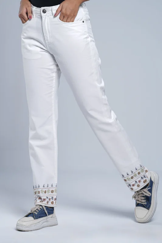 Regular Fit Embroidered Twill Trousers Trousers Running Lightweight