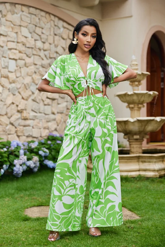 GREEN SHORT FLOWY SLEEVES CROP TOP AND WIDE FLARE LEG PANTS SET CS31944 Welt Pockets Slit Pockets Flap Pockets GREEN SHORT FLOWY SLEEVES CROP TOP AND WIDE FLARE LEG PANTS SET CS31944 Welt Pockets Slit Pockets Flap Pockets