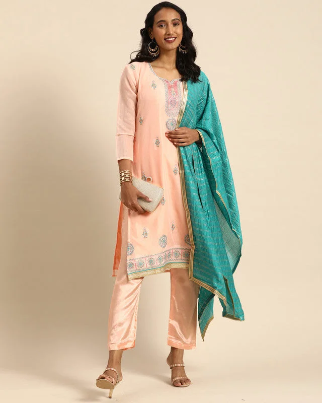 Women's Peach Chanderi Silk Embroidered Kurta With Trouser & Dupatta - Aastha Fashion Cropped Trousers Casual Linen Women's Peach Chanderi Silk Embroidered Kurta With Trouser & Dupatta - Aastha Fashion Cropped Trousers Casual Linen